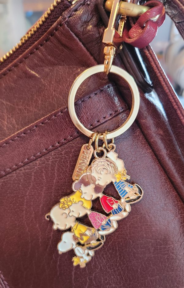 Vintage Snoopy & the Gang Keychain – Gold Tone, Enamel Finish - Image 2