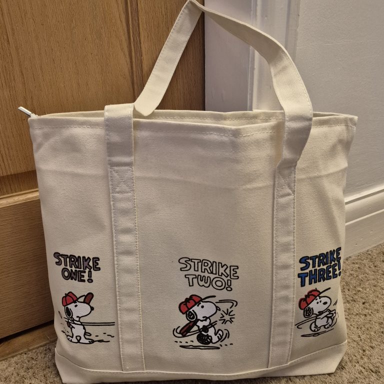Snoopy Baseball Canvas Tote Bag – Cream Sporty Design