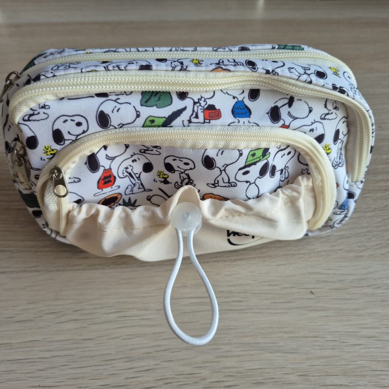 Cream Snoopy Pencil Case – Multi-Compartment Organiser