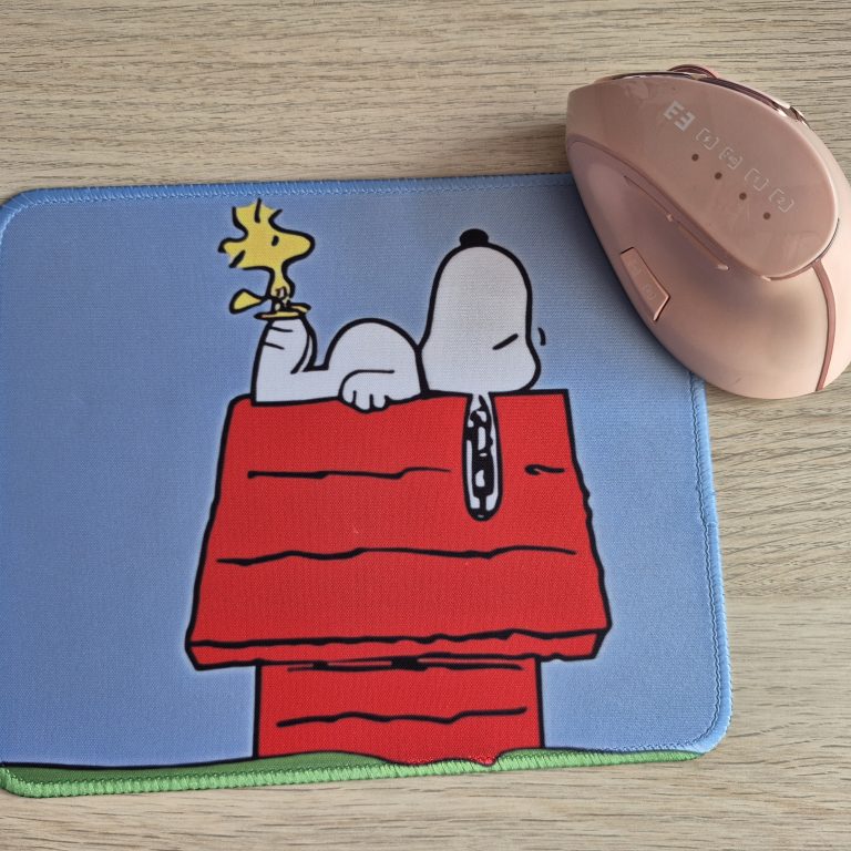 Sleeping Snoopy Mouse Mat