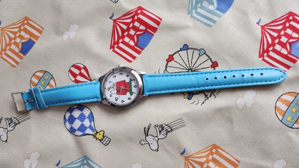 Snoopy Watch - Snoopy on Kennel - Image 2