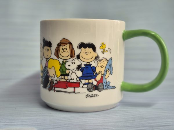 Peanuts Gang & Snoopy Mug