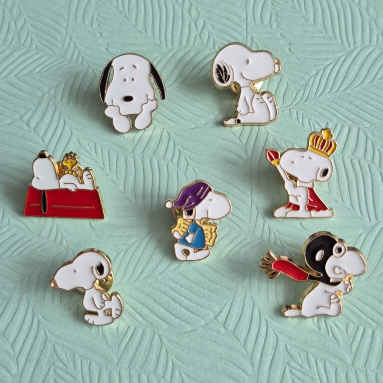 Snoopy Metal & Enamel Pin Collection – Classic Peanuts Character Pins