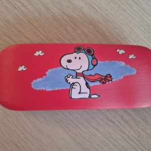 Snoopy Hard Glasses Case Red – Snoopy Flying Design Glasses Case with Cloth