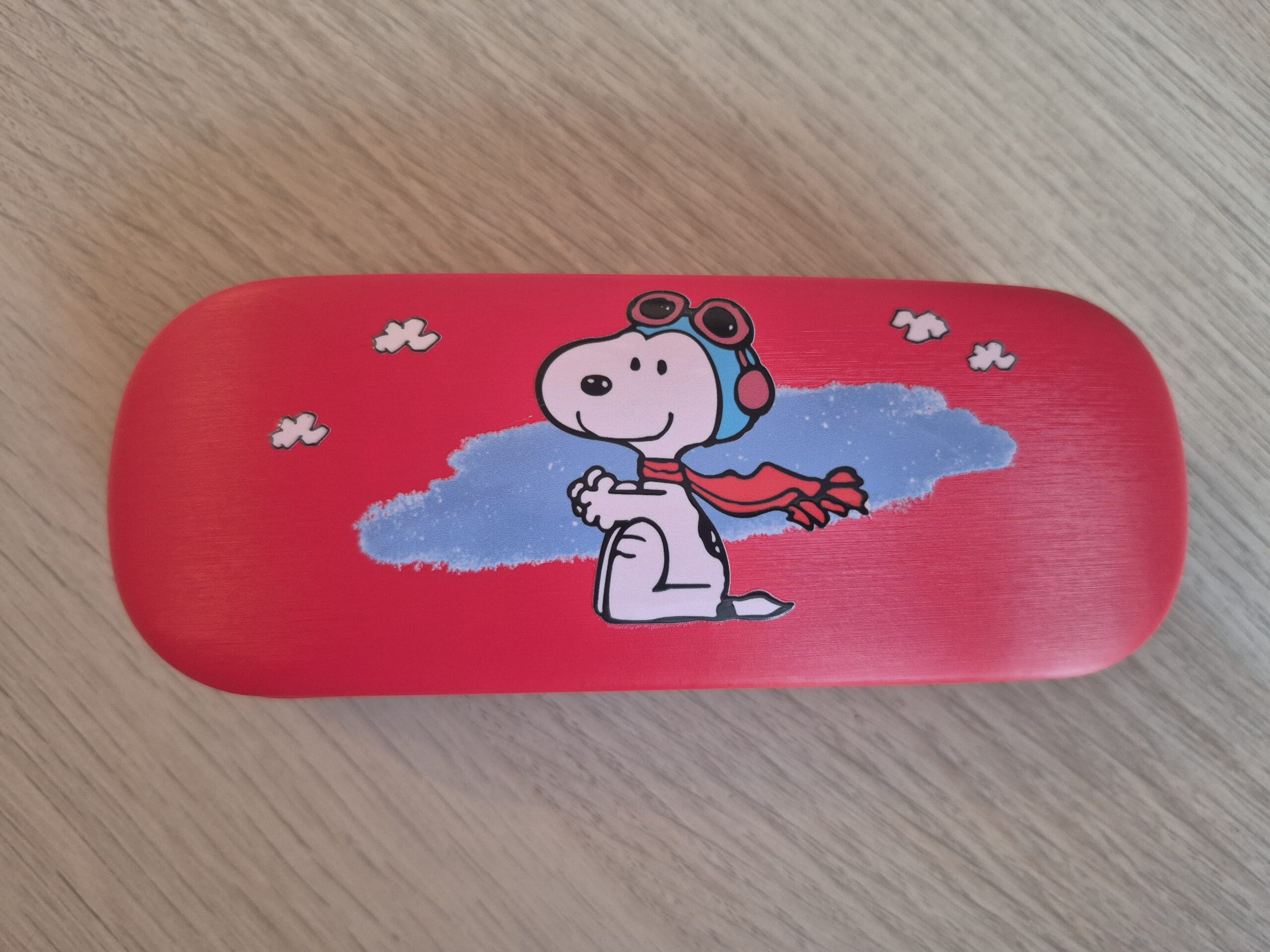 Snoopy Hard Glasses Case Red – Snoopy Flying Design Glasses Case with Cloth