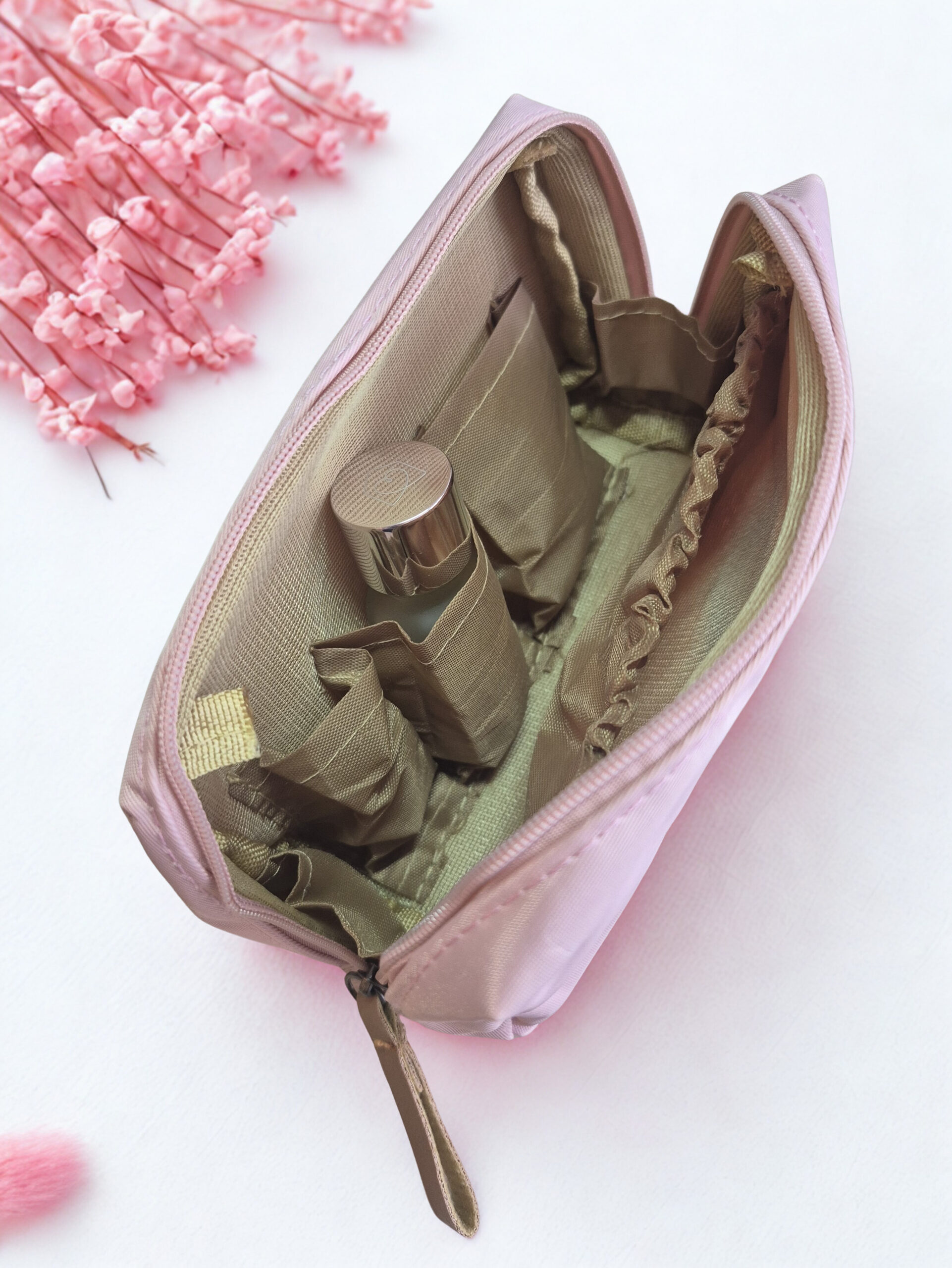 Snoopy “Dream in Color” Waterproof Makeup Purse - Image 2