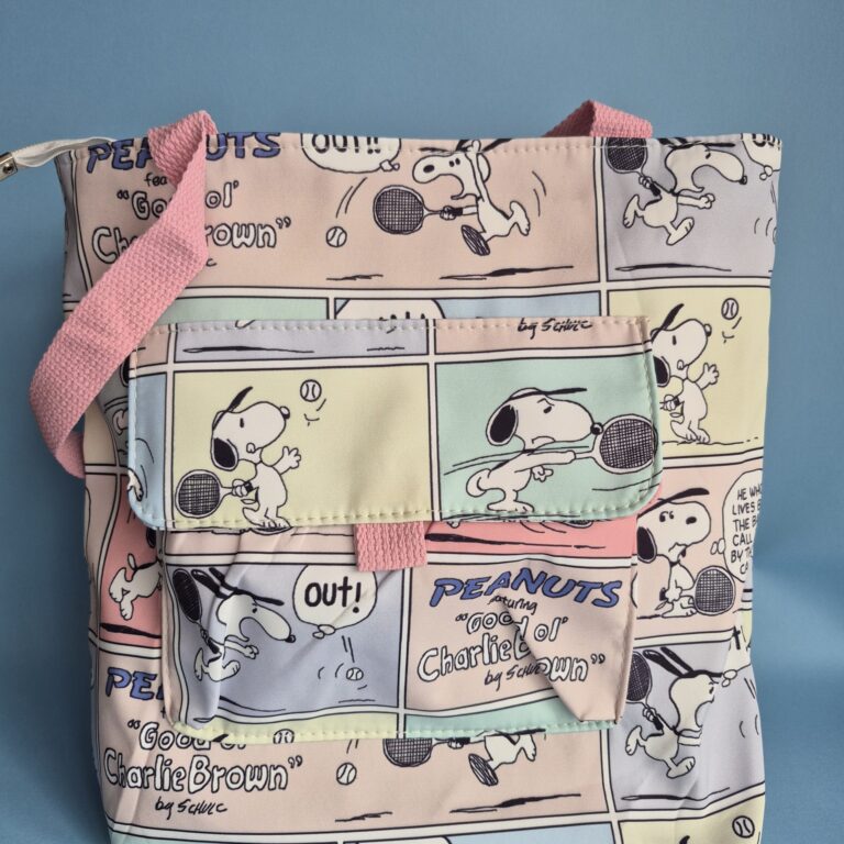 Snoopy Inspired Cartoon Tote Bag – Zip Fastening & Front Pocket